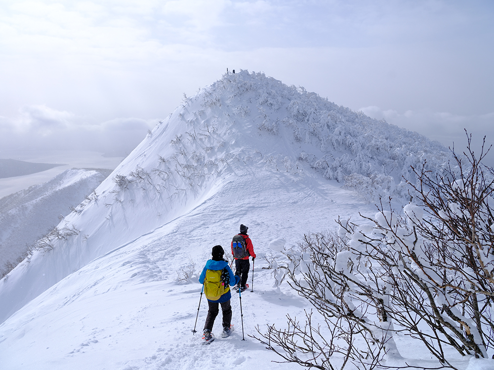 藻琴山山頂まであとわずか